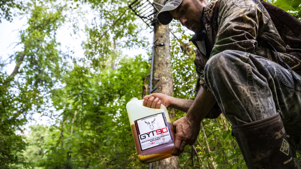 Tips For Deer Hunting Over Bait And Attractants Gyt90
